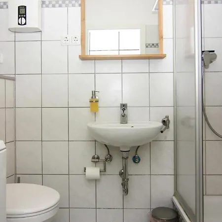 Apartment, Apartment